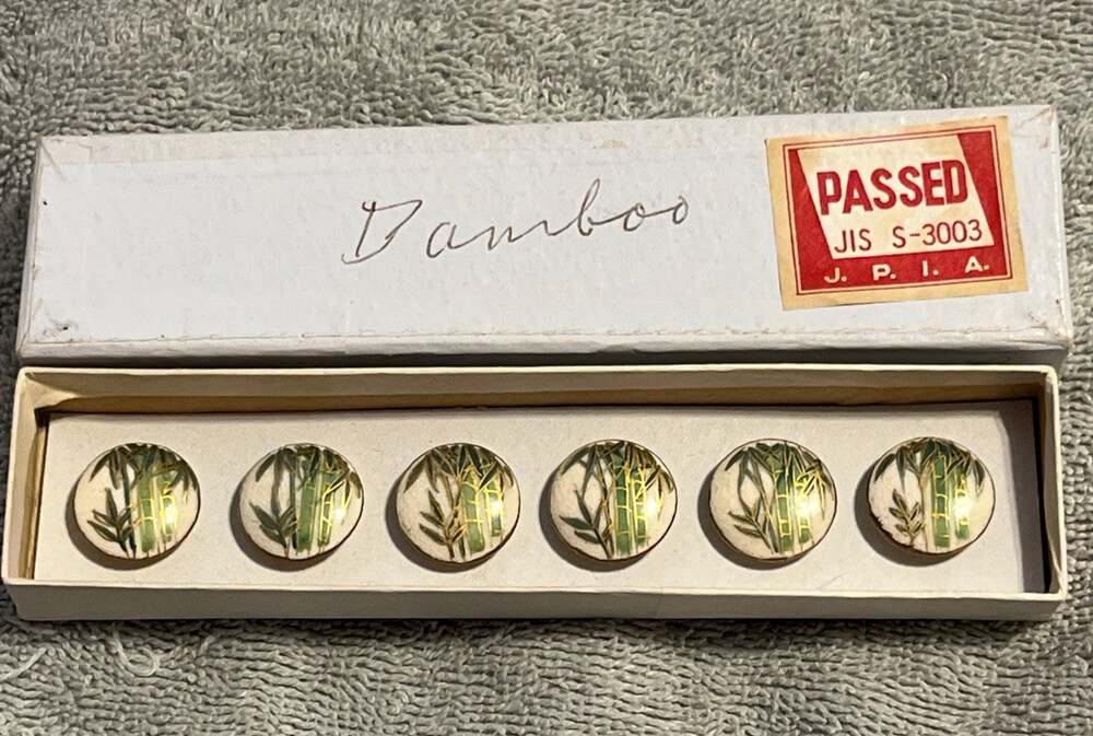 Japanese Traditional SATSUMA buttons 24 mm Porcelain Set Bamboo button